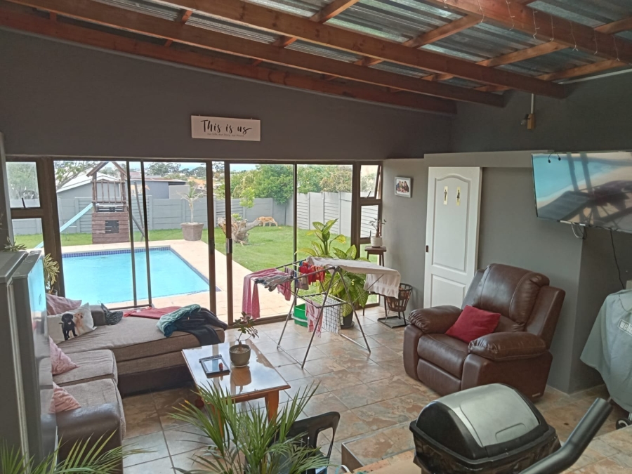 3 Bedroom Property for Sale in Amalinda Eastern Cape